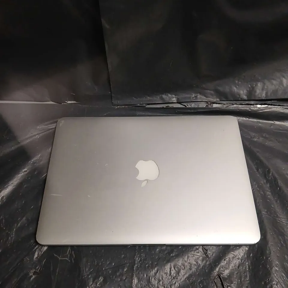 APPLE MACBOOK PRO 13-INCH LAPTOP – SILVER, A1502 EMC 2875