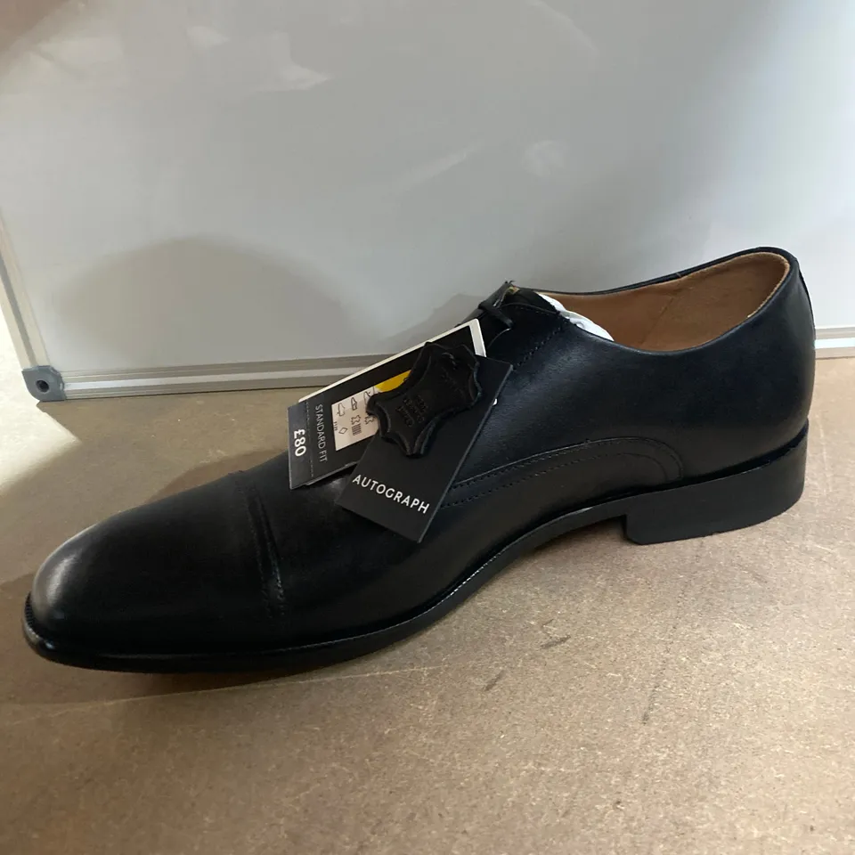 PAIR OF AUTOGRAPH BLACK LEATHER SHOES SIZE 10.5