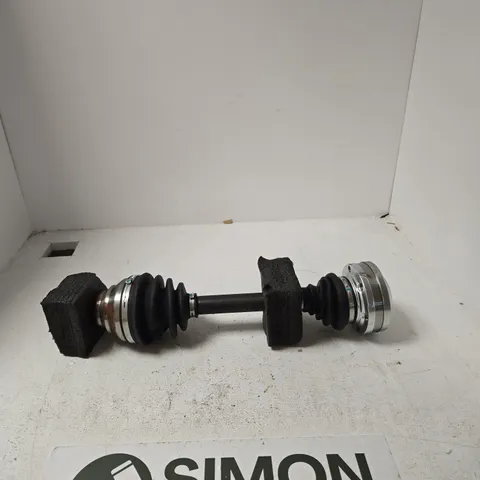 CAR DRIVESHAFT 