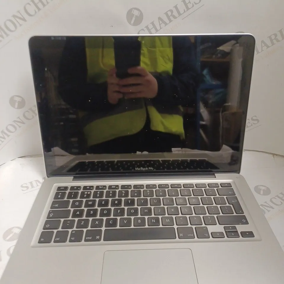 MACBOOK PRO A1278 SILVER 