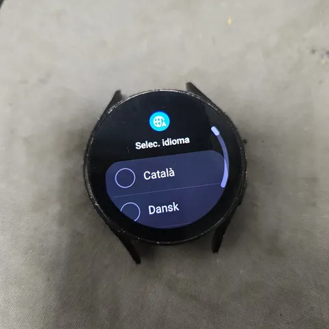 SAMSUNG GALAXY WATCH 4 (NO STRAP)