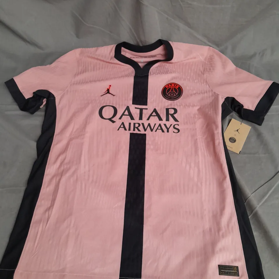 NIKE DRI-FIT JERSEY IN PINK/BLACK SIZE L