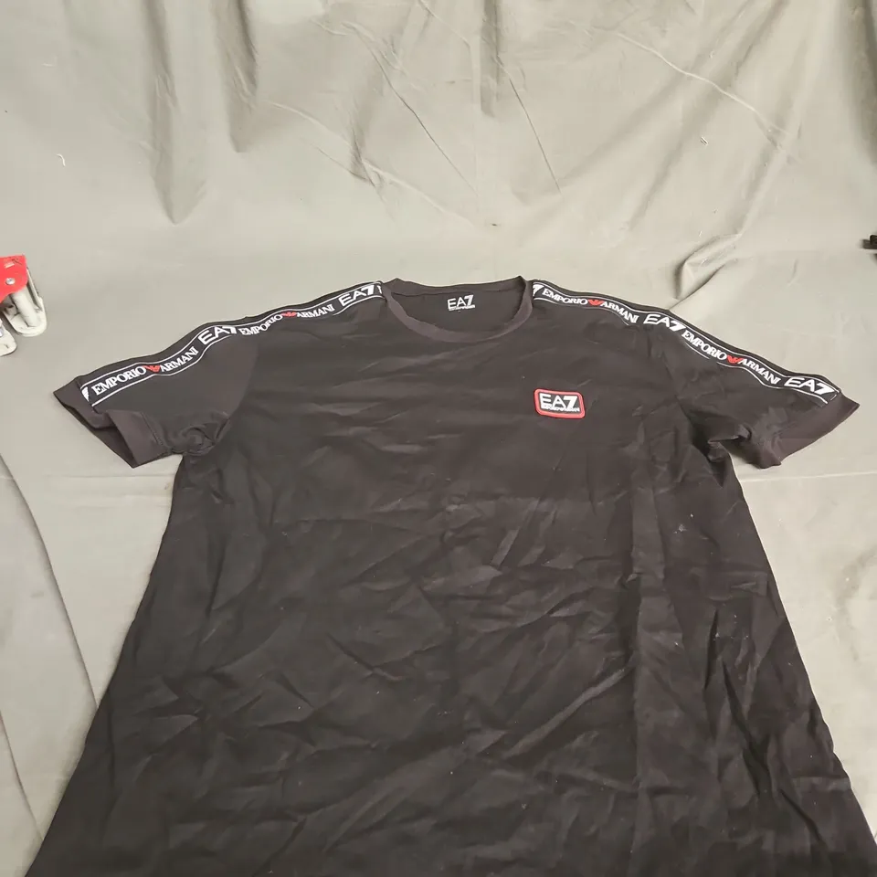 EA7 EMPORIO ARMANI T‑SHIRT – BLACK, SIZE L