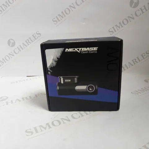300W DASH CAM & 8GB SD CARD 