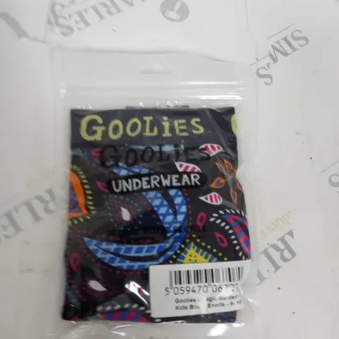 ODDBALLS GOOLIES KIDS BOXER SHORTS SIZE 9-10 YEARS