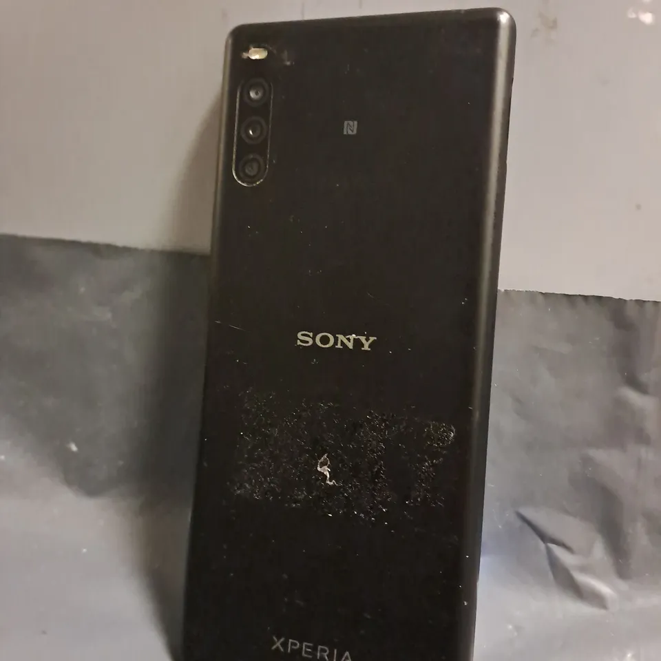 SONY XPERIA XQ-AD51