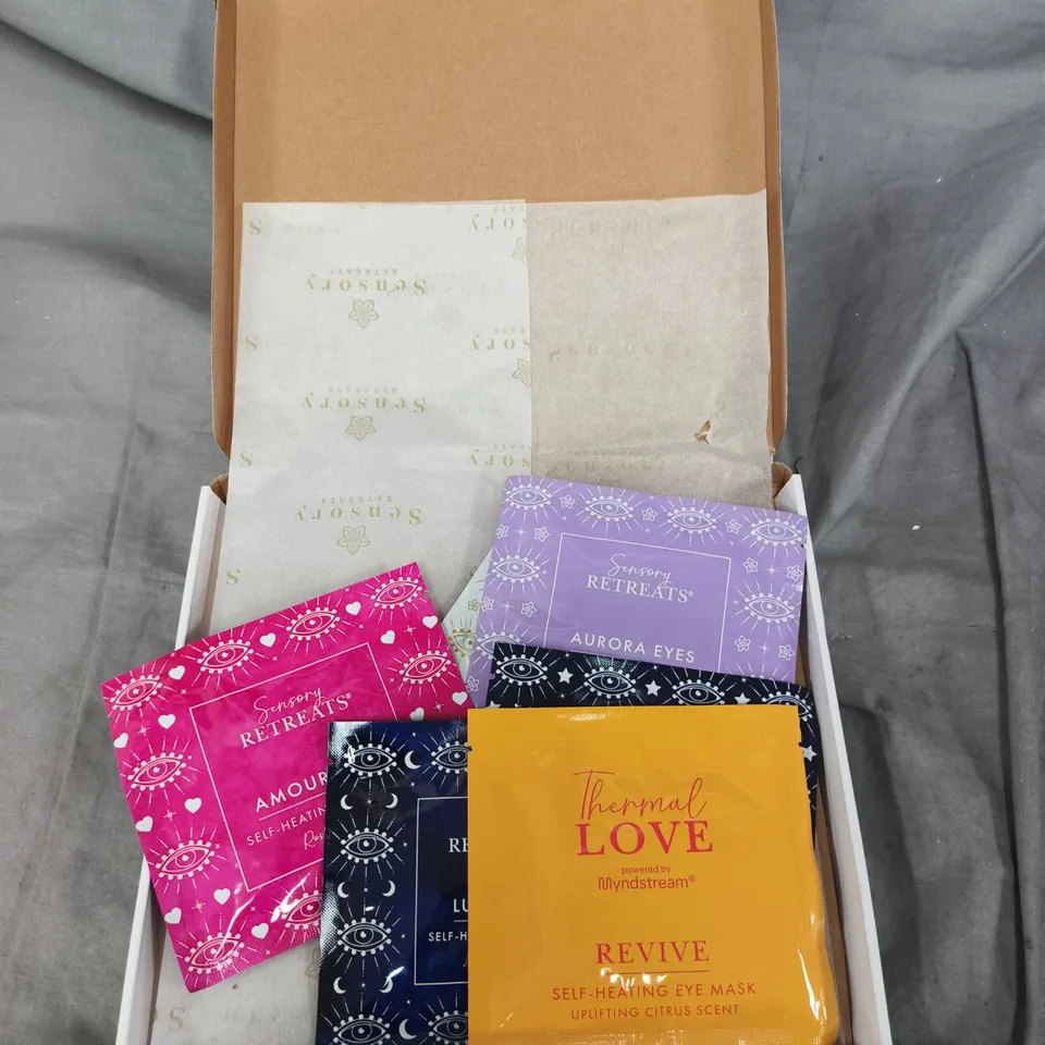 SENSORY RETREATS RELAX & REVIVE SELF HEATING EYE MASK DISCOVERY SET