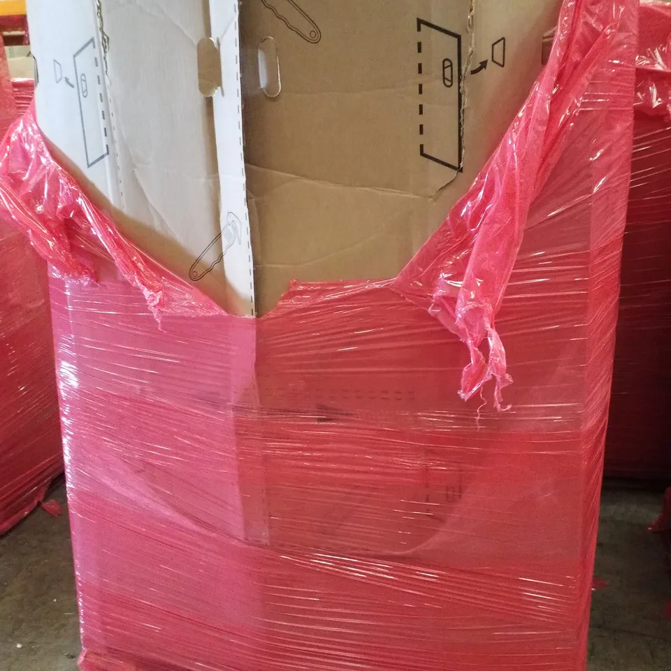 PALLET CONTAINING ASSORTED PRODUCTS INCLUDING AUDIO TURNTABLE, LED LIGHTED MIRROR, DARTBOARD, TOILET SEAT & LAUNDRY BASKET 