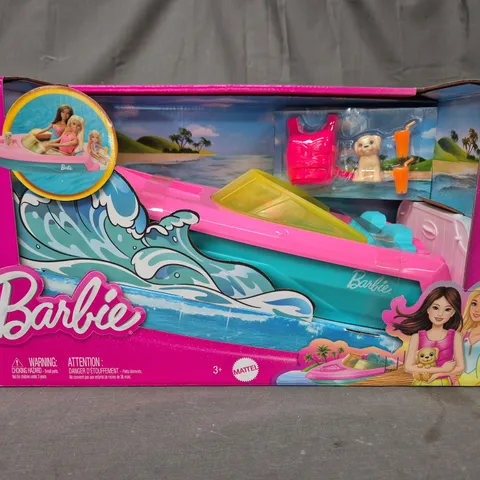 BOXED BARBIE SPEEDBOAT PLAY SET