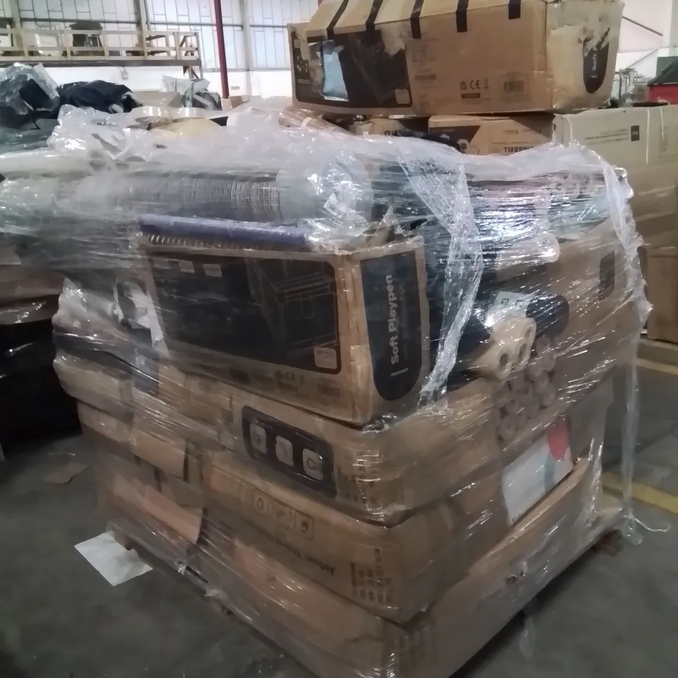 PALLET OF ASSORTED HOUSEHOLD GOODS AND PRODUCTS TO INCLUDE;SUITCASES,STEP STOOL,PLAYPEN,AREA RUG