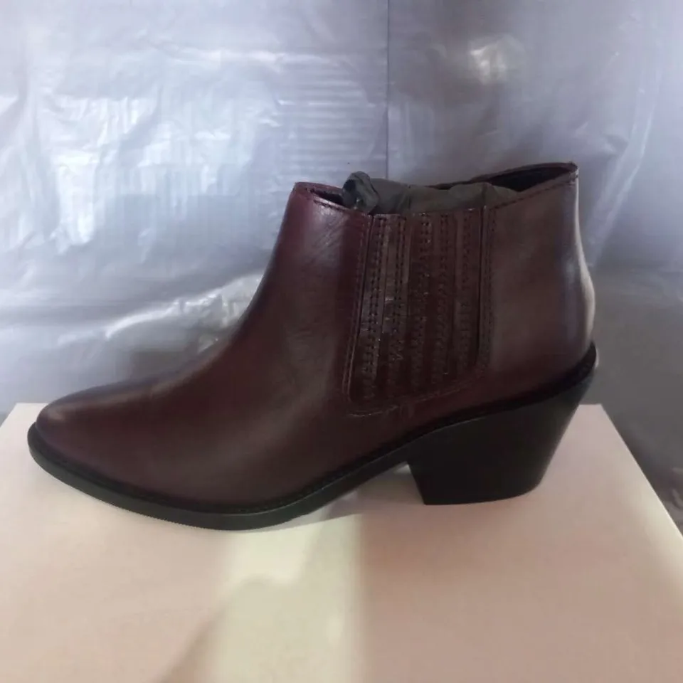 BOXED SOLEA EASTWOOD WINE LEATHER ANKLE BOOTS SIZE 3