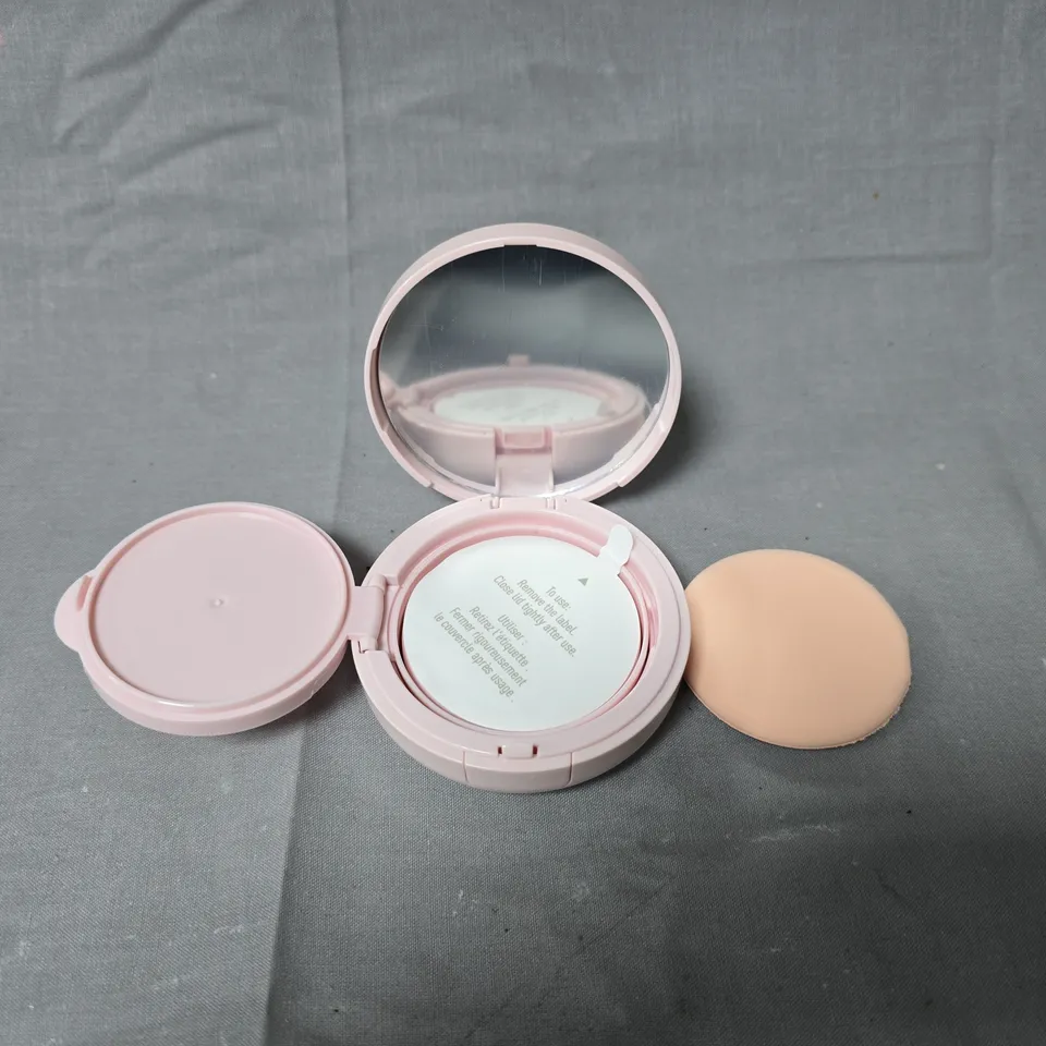 MALLY FLAWLESS FINISH TRANSFORMING EFFECT FOUNDATION (FAIR) – COMPACT