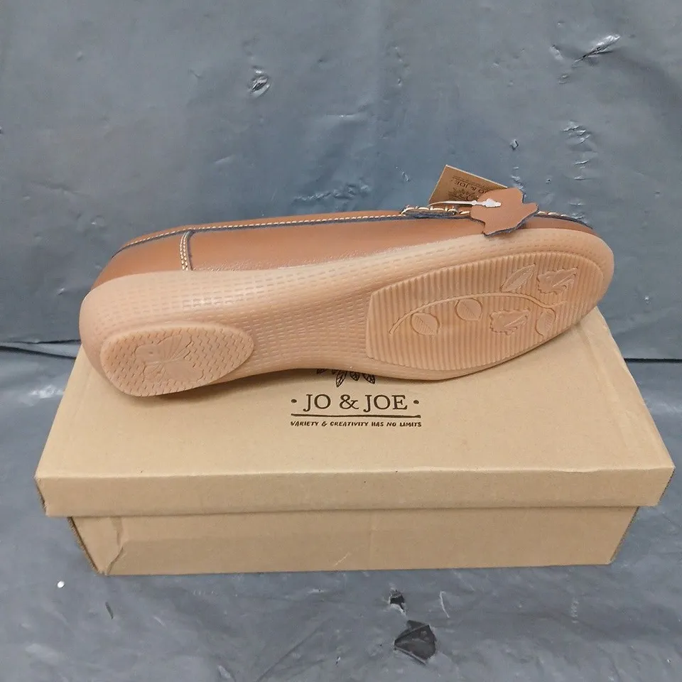 BOXED PAIR OF JO & JOE NAUTICAL MOCCASIN SLIP ON SHOES IN TAN - 7