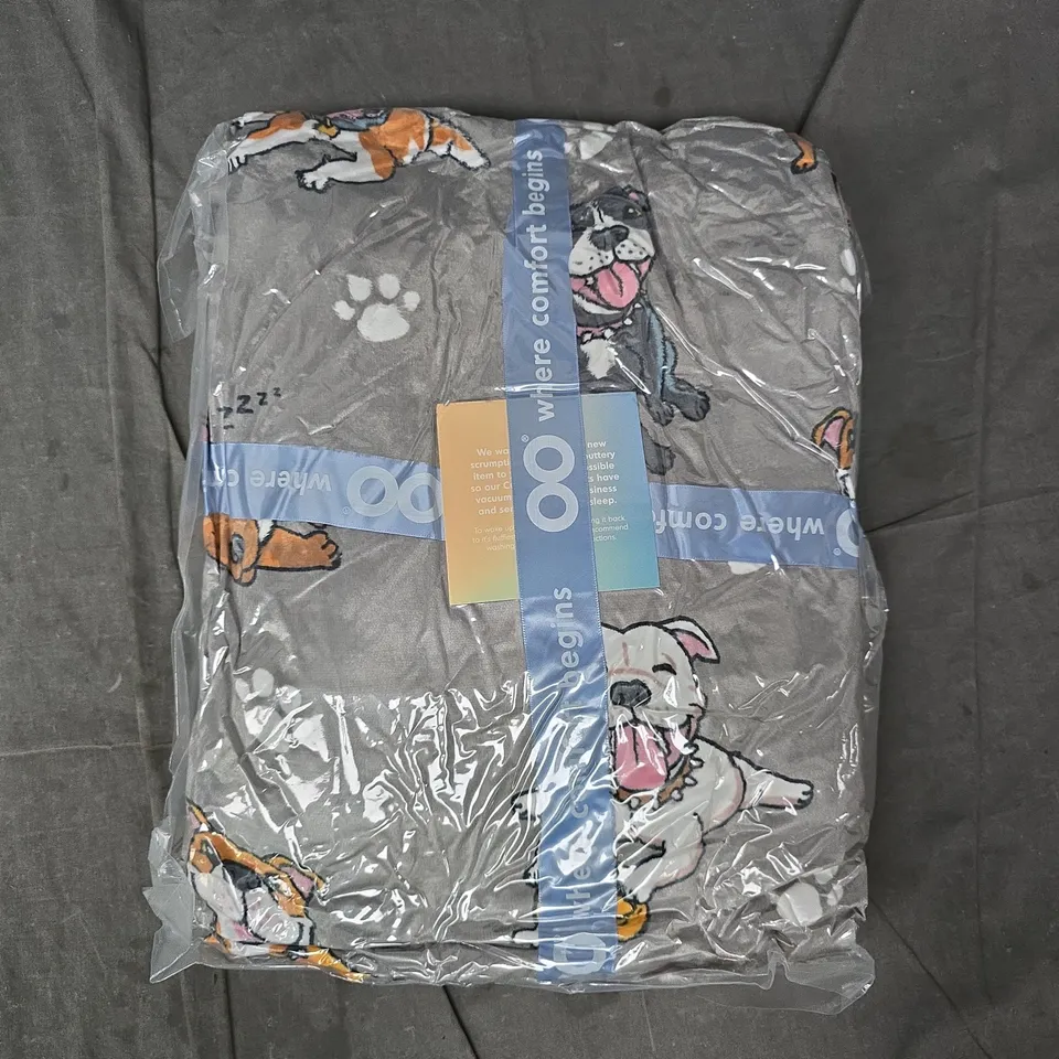 SEALED OODIE OVERSIZED HOODED BLANKET - STAFFY