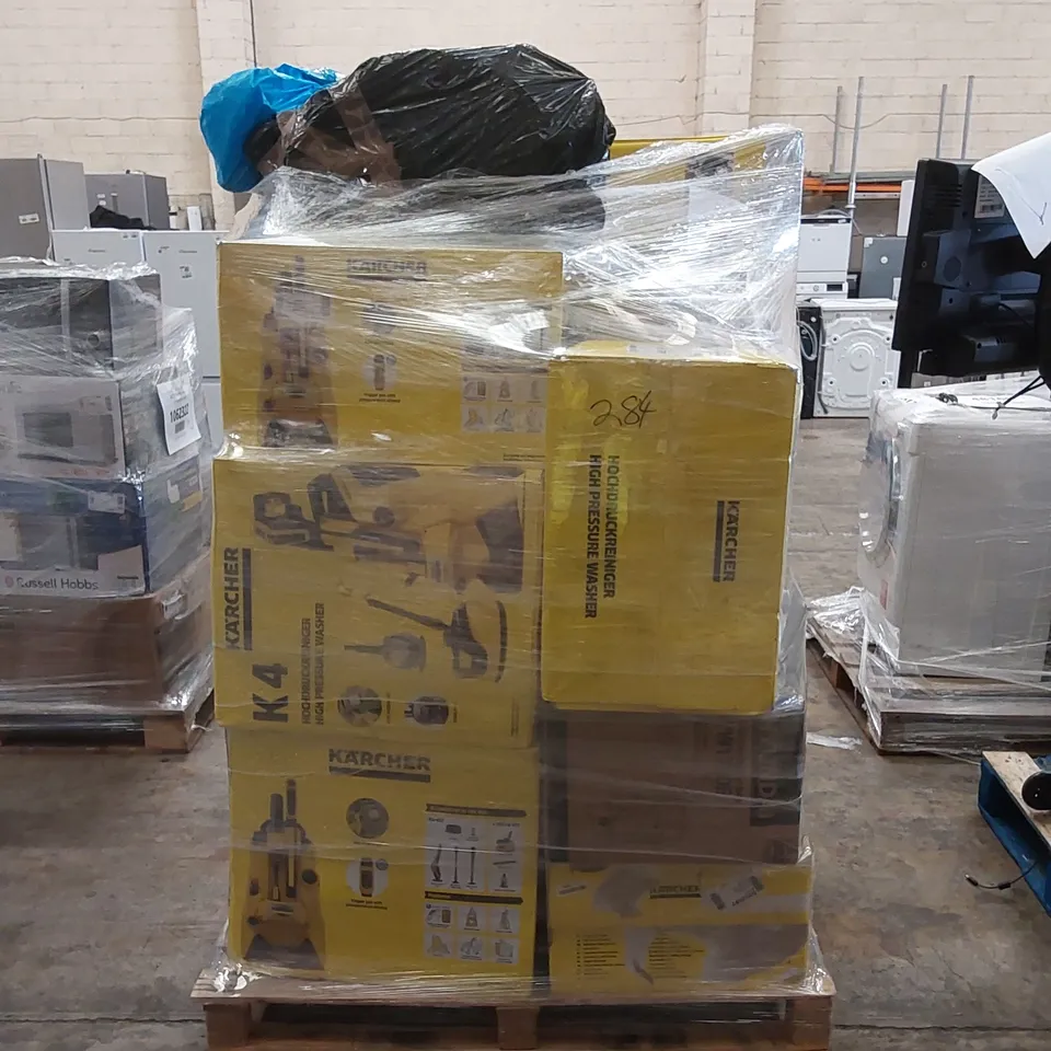 PALLET OF APPROXIMATELY 17 UNPROCESSED RAW RETURN HOUSEHOLD AND ELECTRICAL GOODS TO INCLUDE;