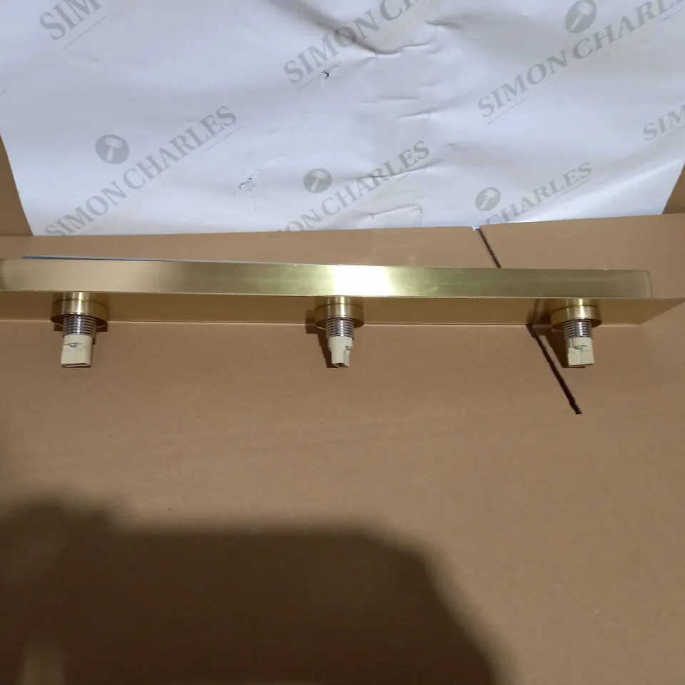 LA PRAGUE 3LT WALL LIGHT