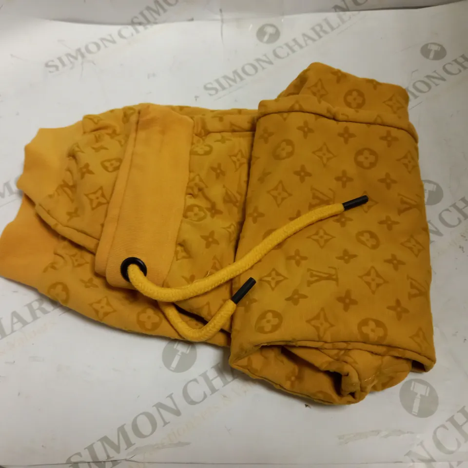 LOUIS VUITTON GOLD HOODIE AND JOGGERS SET, SMALL