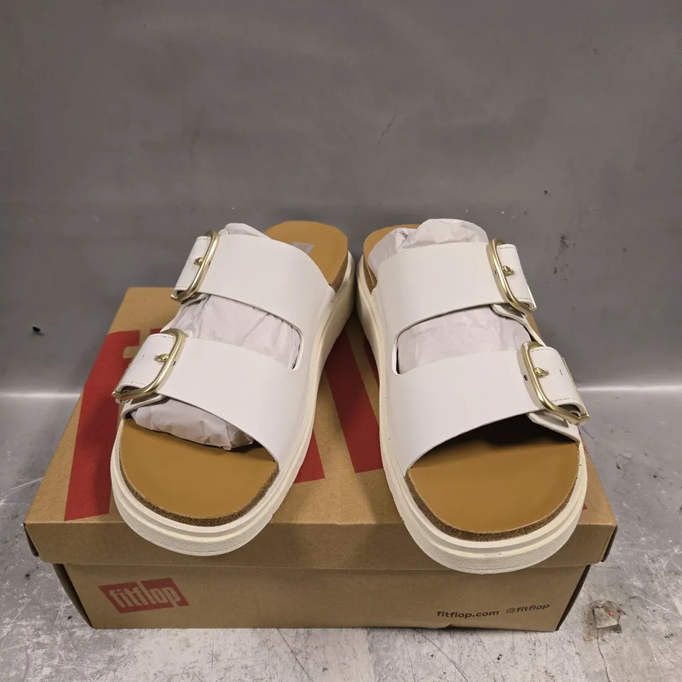 BOXED PAIR OF FITFLOP GEN-FF LEATHER SLIDES - 6
