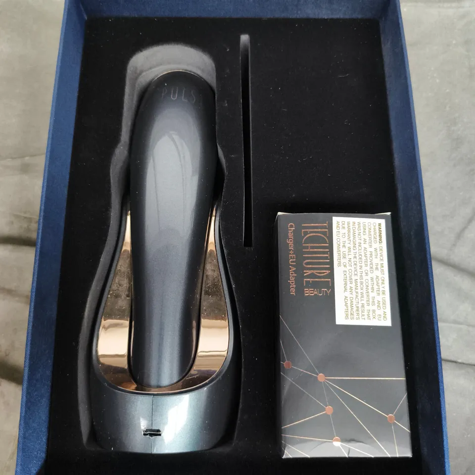 E-PULSE BEAUTY DEVICE 