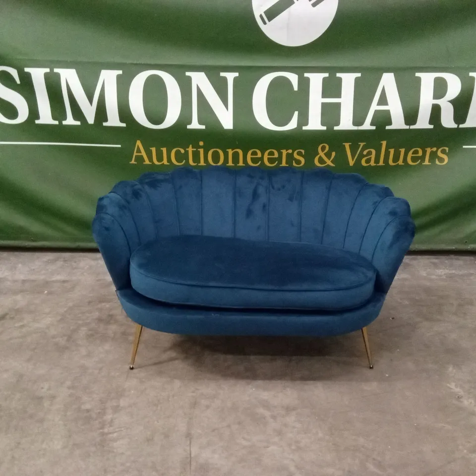 QUALITY DESIGNER MCQUIRE LOVESEAT SOFA - BLUE