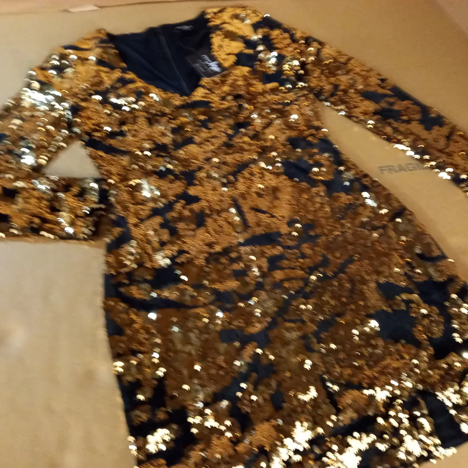 POUR MOI SELENA VELVET SEQUIN MINI DRESS - UK 10