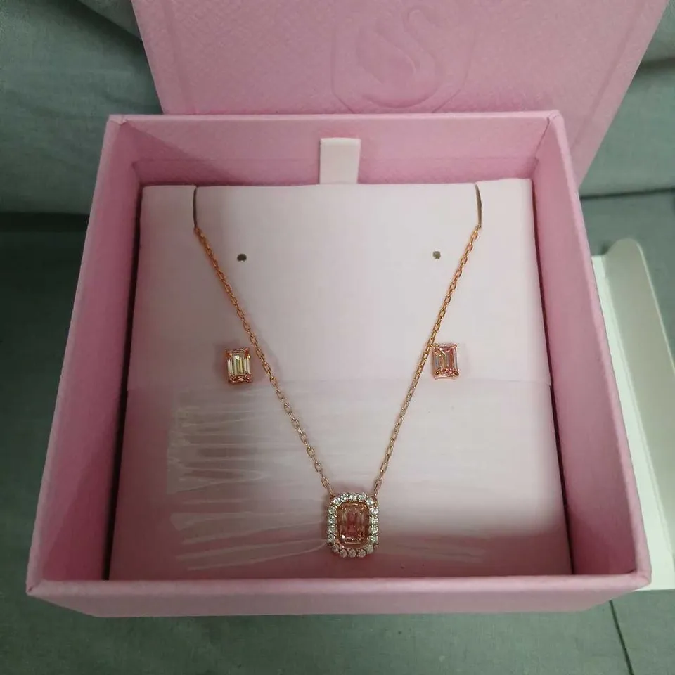 SWAROVSKI ROSE GOLD-TONE PINK GEM NECKLACE WITH HALO AND MATCHING PINK STUD EARRINGS