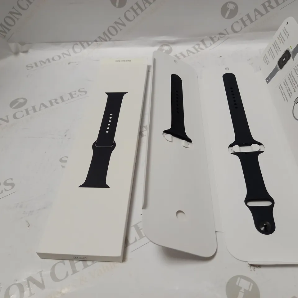 APPLE WATCH SPORT STRAP - SPACE BLACK STAINLESS STEAL PIN 44MM 