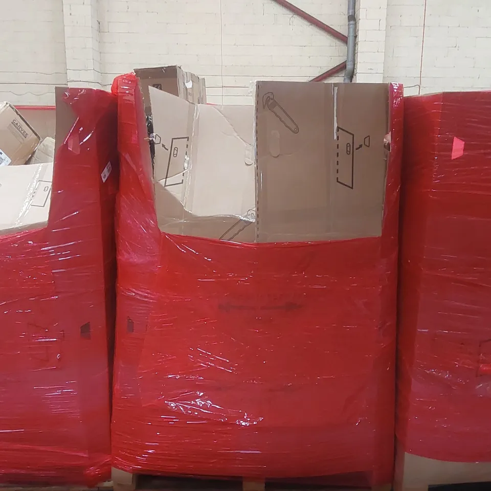 PALLET CONTAINING A LARGE QUANTITY OF ASSORTED ITEMS INCLUDING: TURNTABLE, MONITOR, LOGITECH MONITOR, WALL DECOR, BALLOON ARCH ECT