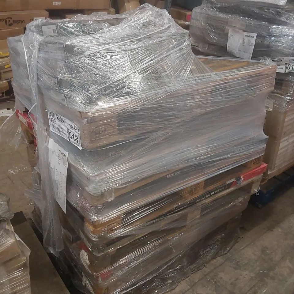PALLET CONTAINING A VERY LARGE QUANTITY OF BRAND NEW ASSORTED LUXURY VINYL TILE FLOORING TO INCLUDE: CONTESSE FLOATING LOCKING FLOOR SYSTEM PERA COLLECTION, CONTESSE EASYLOCK 4.0 PRINCETON OAK GREY AN