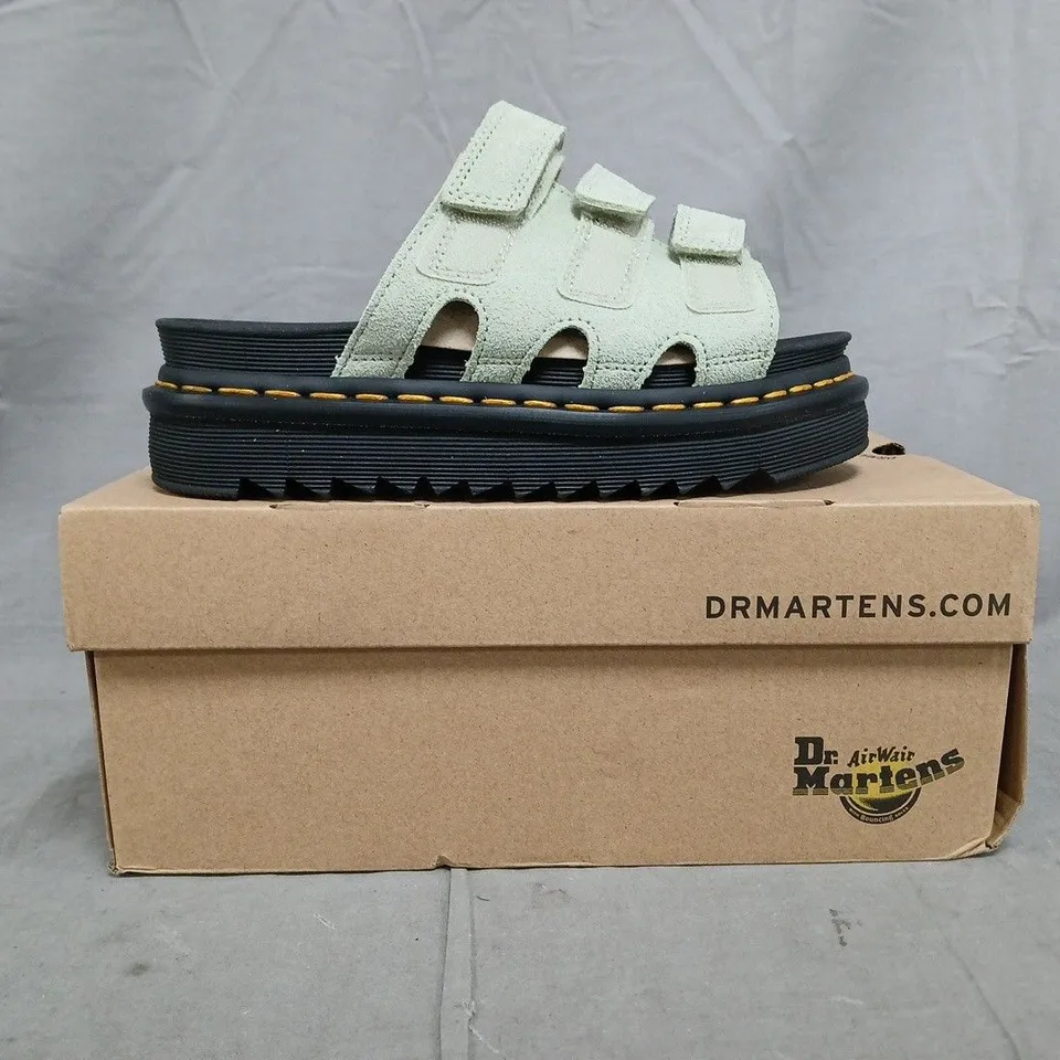 BOXED PAIR OF DR MARTENS RAINE SLIDE SANDALS IN SAGE GREEN SIZE UK 4