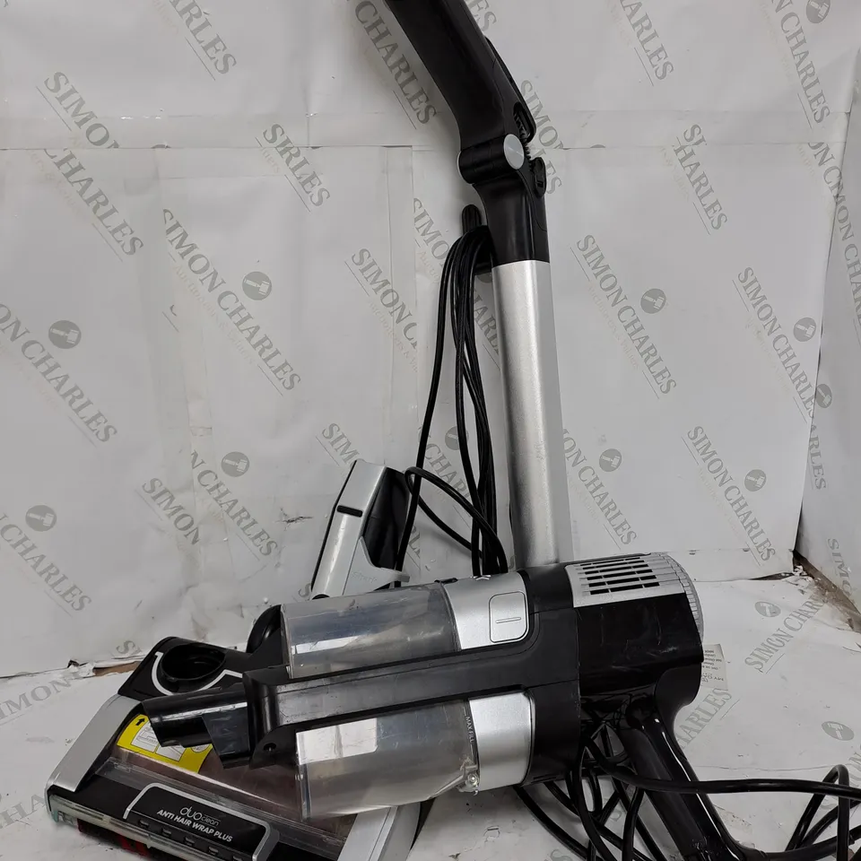 SHARK STRATOS ANTI HAIR WRAP PET PRO VACUUM CLEANER HZ3000UKT