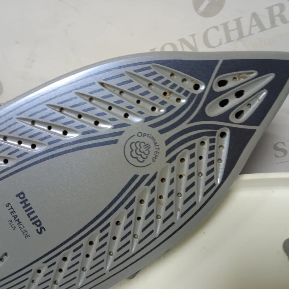 PHILIPS PERFECTCARE COMPACT STEAM GENERATOR IRON