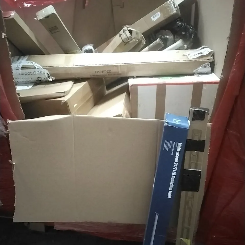 PALLET OF ASSORTED HOUSEHOLD GOODS AND PRODUCTS TO INCLUDE; SPIRIT LEVEL, LIGHTS, BOXED FURNITURE ETC