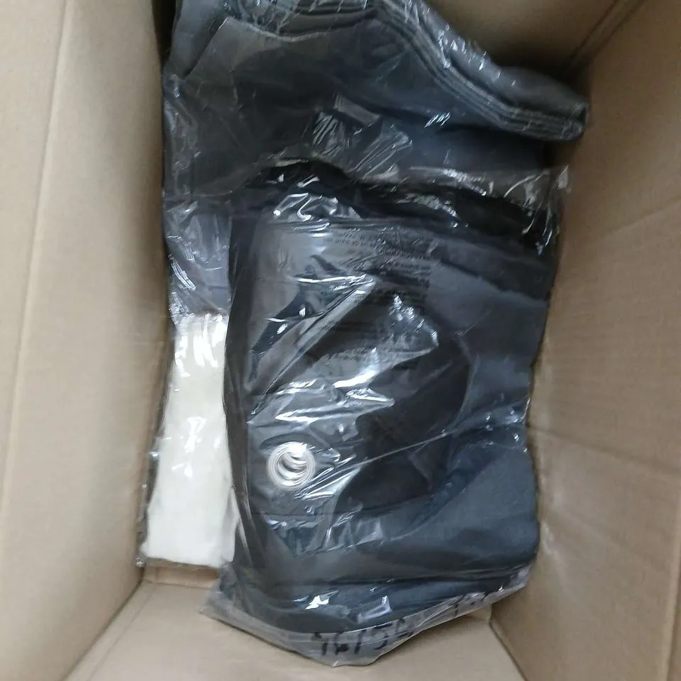 BOX OF APPROXIMATELY 5 ASSORTED CURTAINS IN VARIOUS COLOURS, STYLES AND SIZES