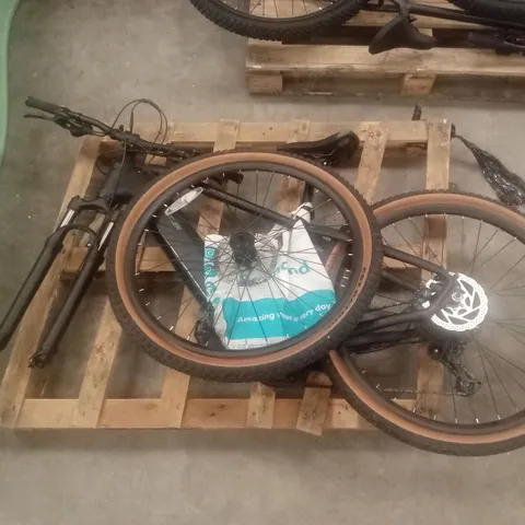CLAUD BUTLER WRATH 2.0 CUES ELECTRIC MOUNTAIN BIKE