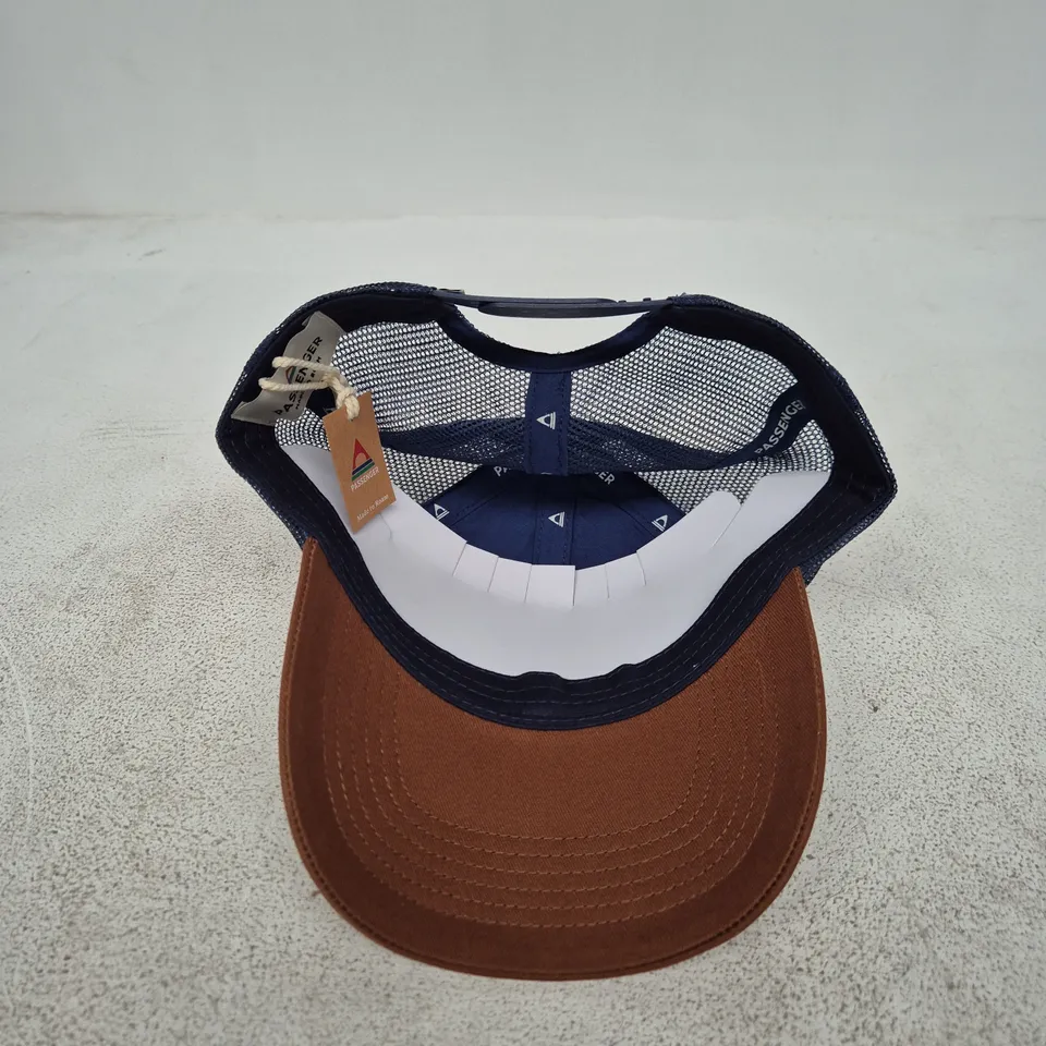 PASSENGER TRUCKER CAP – WHITE FRONT, NAVY MESH, BROWN BRIM