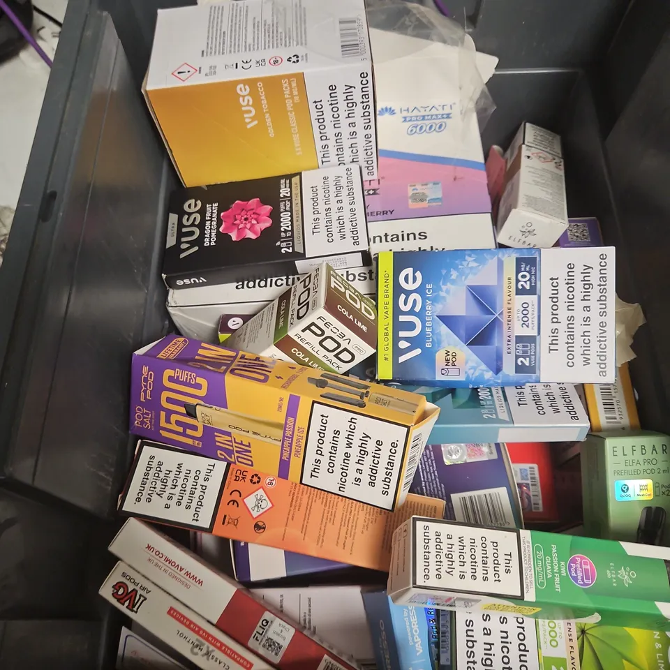 LOT OF APPROXIMATELY 20 ASSORTED ELECTRONIC CIGARETTE ITEMS TO INCLUDE VUSE PODS, DOJO BLAST PODS AND LOST MARY 4-IN-1 PODS