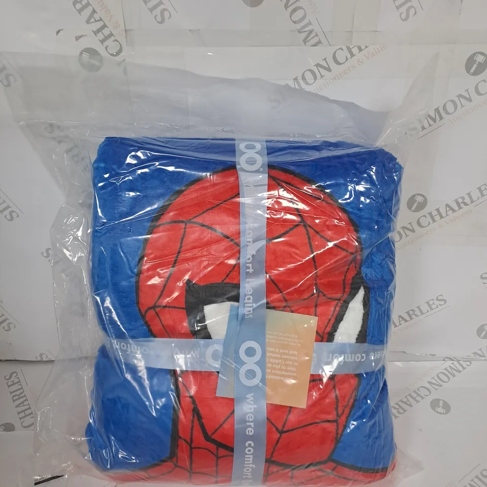 OODIE HOODED OVERSIZED BLANKET - SPIDERMAN
