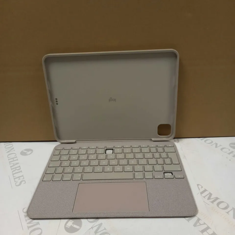 LOGITECH COMBO TOUCH IPAD PRO 11-INCH (1ST, 2ND, 3RD GEN - 2018, 2020, 2021) KEYBOARD CASE
