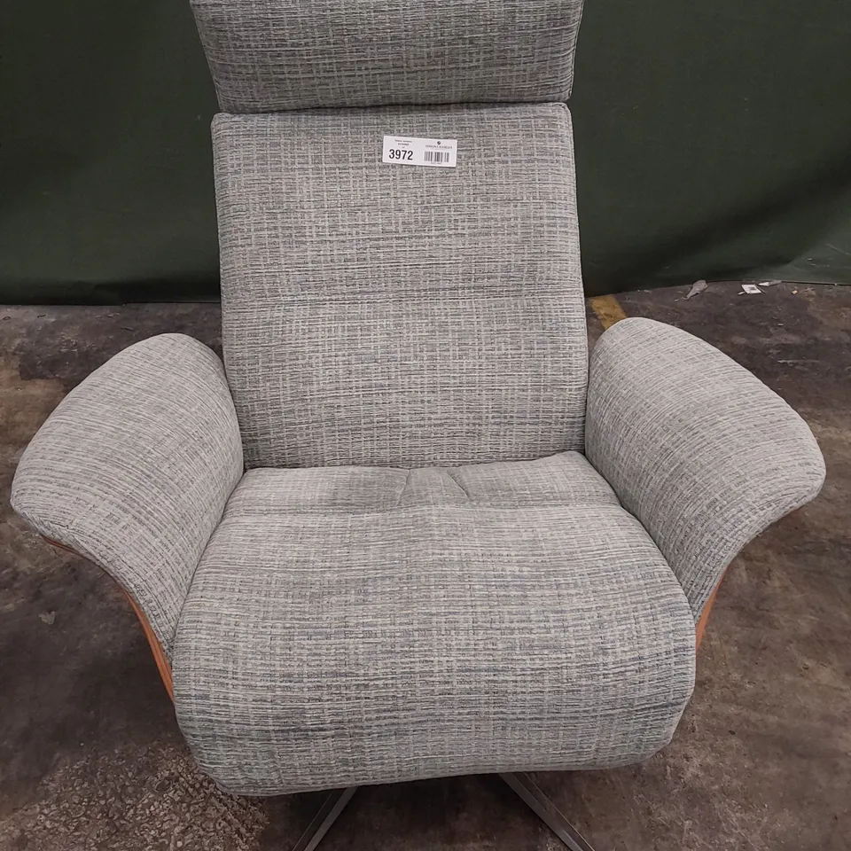 QUALITY BRITISH DESIGNER G PLAN VARDE POWER RECLINING SWIVEL CHAIR WAFFLE MIST FABRIC