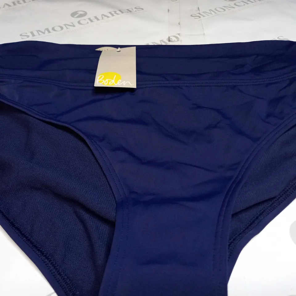BODEN CLASSIC FOLD BIKINI BOTTOMS IN NAVY - UK 10