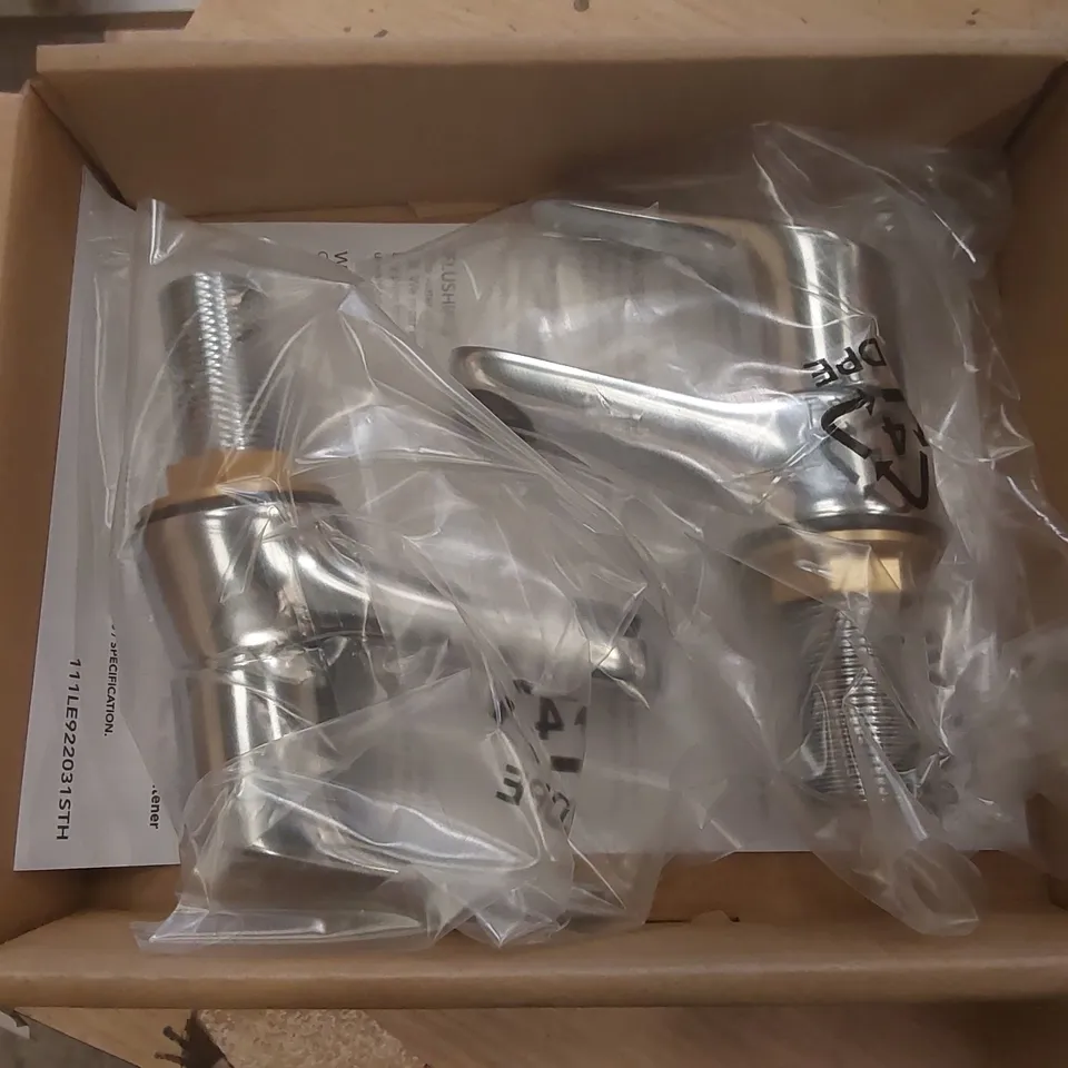 BRAND NEW BOXED LECICO ASHBY BASIN TAP PAIR