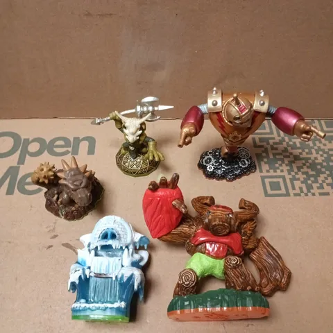 ASSORTMENT OF SKYLANDERS FIGURINES 