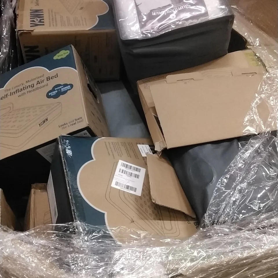 PALLET TO CONTAIN PALLET OF ASSORTED GOODS WHICH INCLUDE; SELF INFLATING AIR BEDS, ELECTRIC BLANKET, SIMILAR PRODUCTS ETC