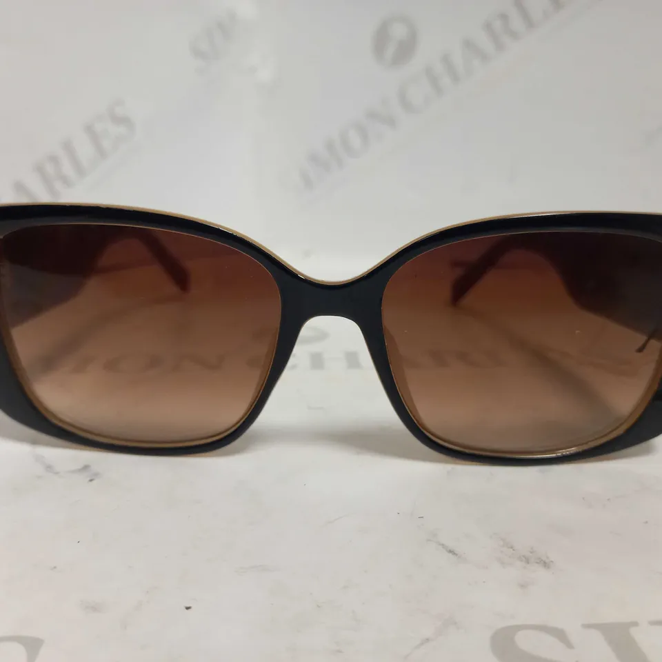 KAREN MILLEN BLACK RECTANGLE SUNGLASSES RRP £65
