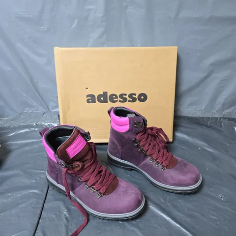 BOXED PAIR OF ADESSO WATERPROOF MAGENTA HIKING BOOTS SIZE 39