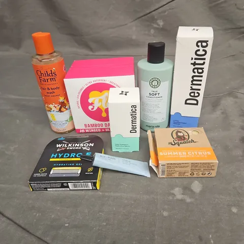 APPROXIMATEY 20 HEALTH AND BEAUTY PRODUCTS TO INCLUDE - DERMATICA SQUALENE CREAM CLEANSER - FLO BAMBOO DAY PADS - DR SQUATCH SOAP - ETC