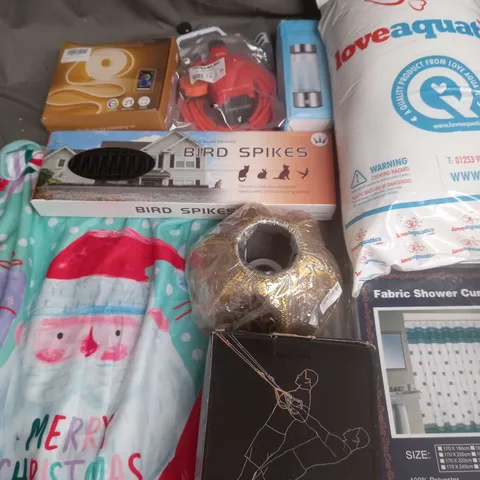 BOX OF APROXIMATELY 10 ASSORTED HOUSEHOLD ITEMS TO INCLUDE SMART LED STRIP LIGHTS, HYDROGEN RICH WATER BOTTLE, FABRIC SHOWER CUTRAINS ETC