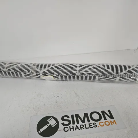 ZEBRA PRINT RUG RUNNER 