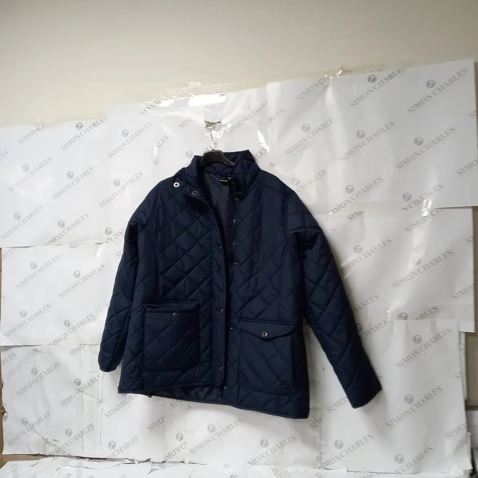 MENS REGATTA COATS IN BLUE, BLACK AND GREEN